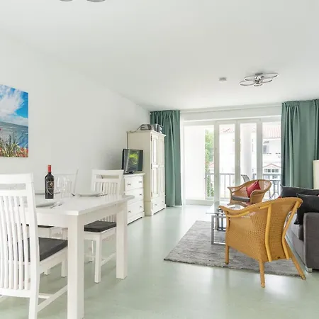 Strandidyll Neubau 1 2 Mit Balkon * Binz